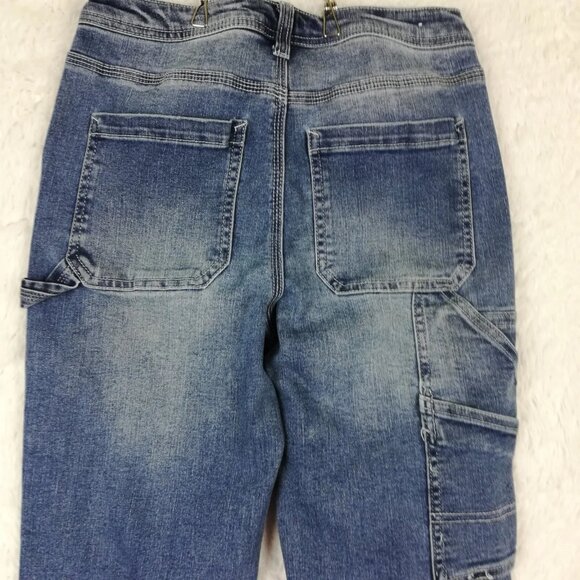 Women's Blue Mid-Rise Medium Wash Straight Jeans - Picture 6 of 9